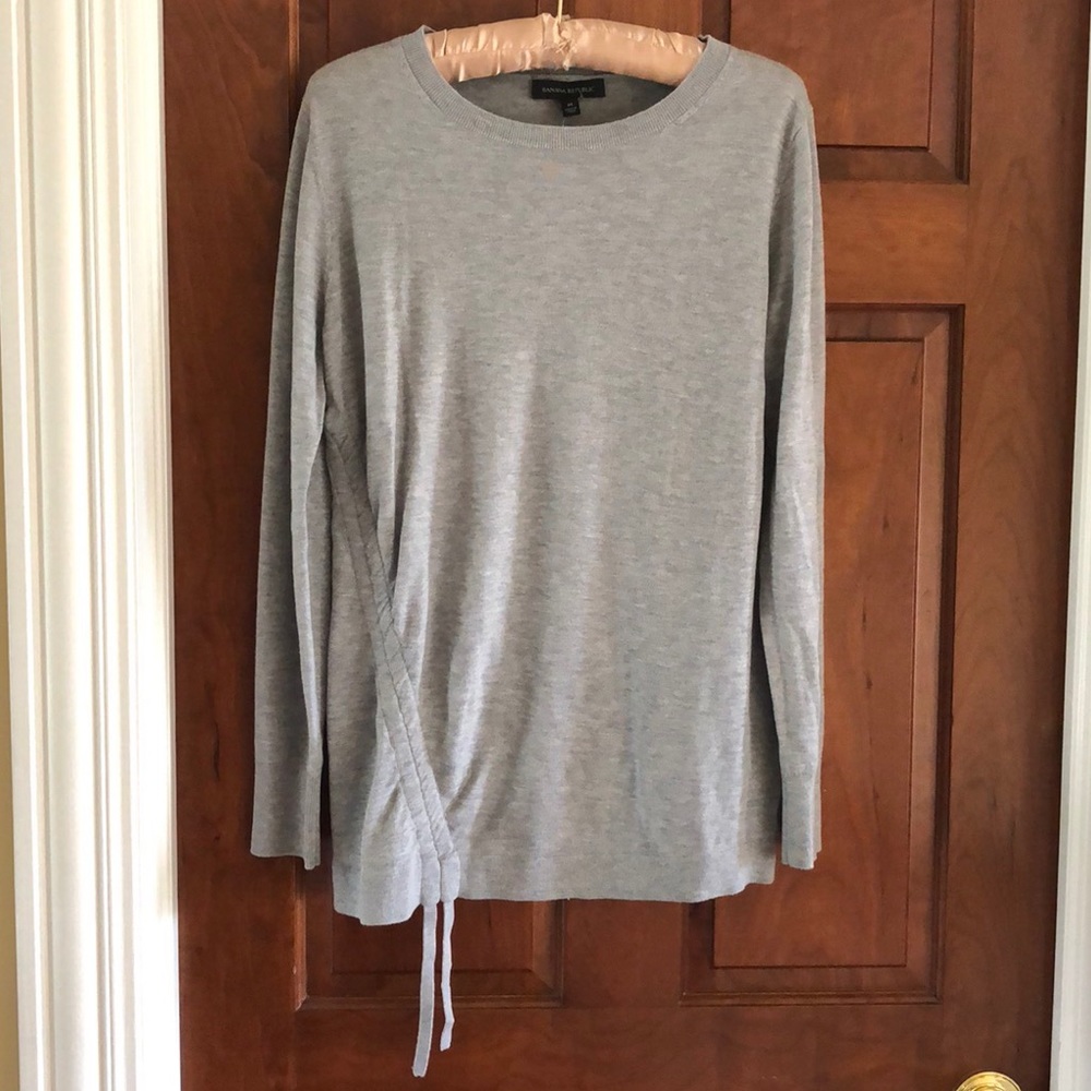 Brand New Banana Republic Sweater